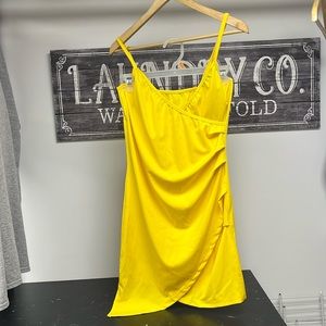 🎉Short Party Dress 🎉  🌴 Great for Vacation, or a Summer backyard party ☀️